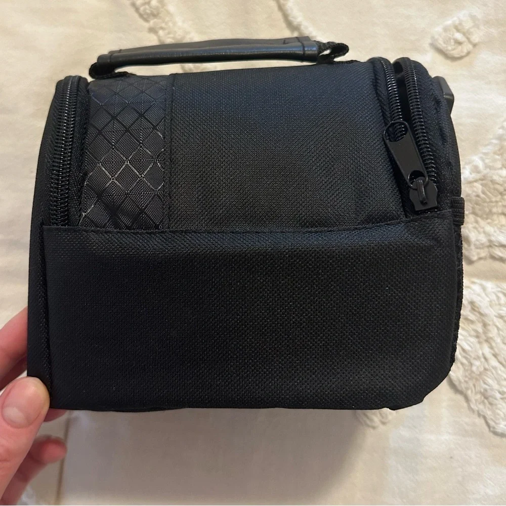 NWT iZONIX Mini Camera Bag for Instax